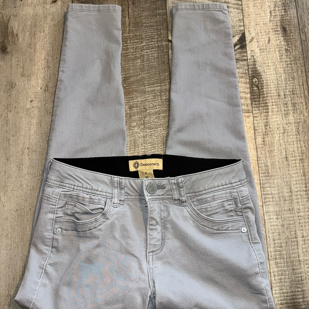 Democracy Women's Skinny Jeans in Gray